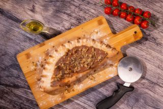 Pizza cu Nutella si nuca