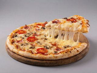 Pizza Quattro Formaggi Italian Ø33cm