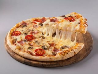 Pizza Quattro Formaggi Ø 50cm