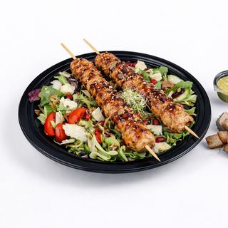 Salata frigărui pui 320g