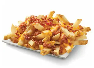 Cartofi prajiti cu cheddar si bacon