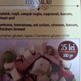 Salată Cobb
