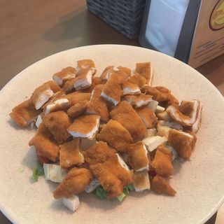 Salata cu snitel pui