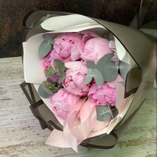 Buchet 7 bujori