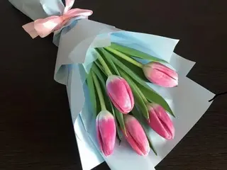 Buchet 5 bujori