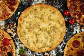 Pizza Quattro Formaggi Ø32cm