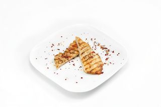 Piept de pui la gratar