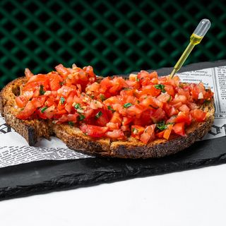 Bruschetta con pomodorini