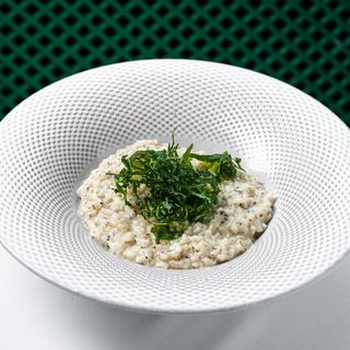 Risotto con crema di tartufo nero