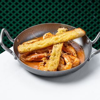 Gamberi dell’Atlantico con salsa di burro, aglio e vino bianco