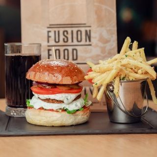 Meniu Falafel Burger