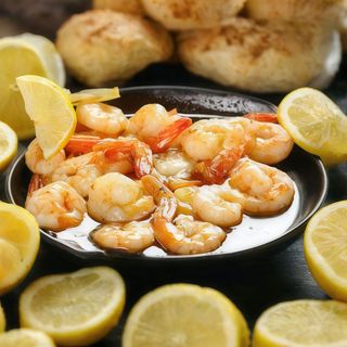 Creveti cu sosul casei