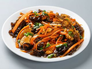 Pui cu ciuperci urechi de lemn 