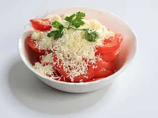 Salata de rosii cu telemea