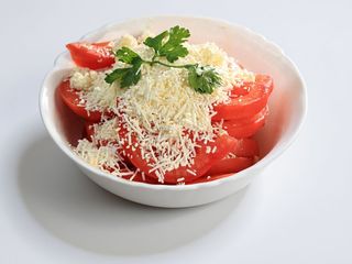 Salata de rosii cu telemea