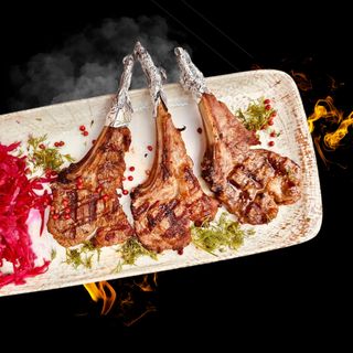 Cotlete de berbecut simple la gratar, 250g