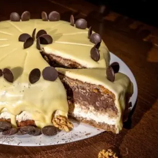 Tort cu nuca