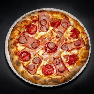 Pizza Carnivora Medie 670Gr.