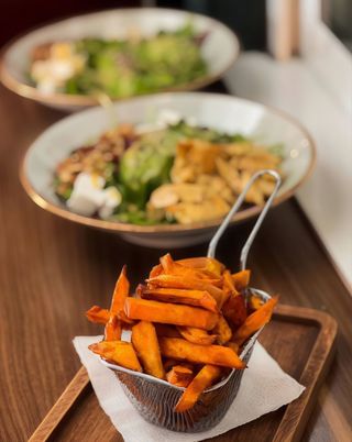 Cartofi dulci prajiti (180g)