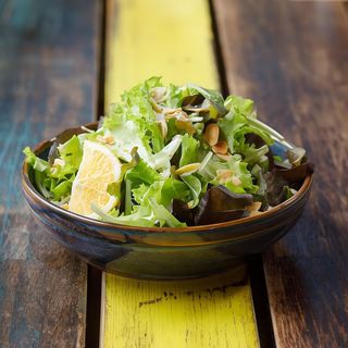 Mixed green leaves salad
