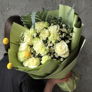 Buchet Poveste in alb