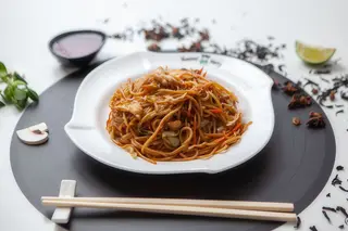 Spaghete cu pui 