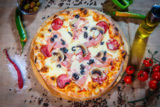 Pizza Capriciosa