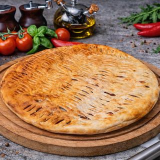 Plăcintă cu bacon și cartofi pai