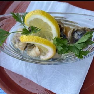 Rapana marinată cu lămâie