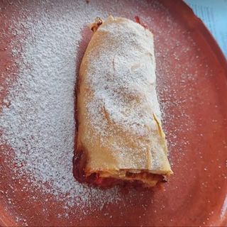 Plăcintă cu mere și fructe de pădure