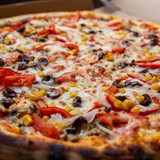 PIZZA VEGETARIANA 42 CM 1+1 MARGINE UMPLUTA