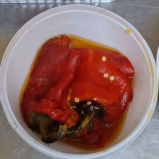 Salată de ardei copți