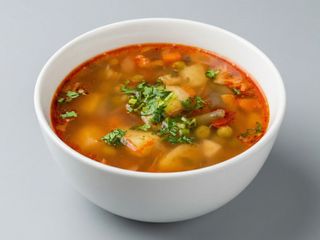 Ciorba taraneasca de legume