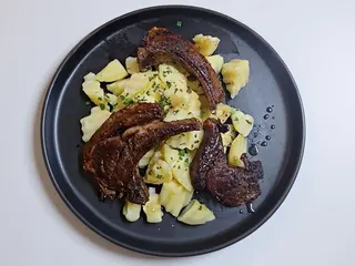 Cotlet de berbecuț