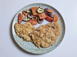 Șnițel din piept de pui - parizian