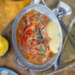 Plachie de crap și mămăligă