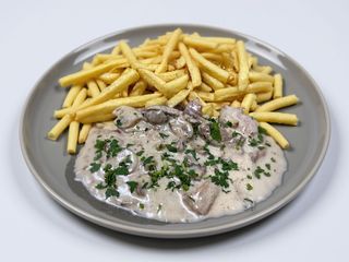 Mușchi de văcuță Stroganof
