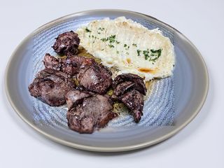 Ficatei de pui la tigaie