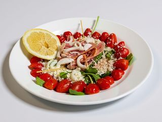 Salata cu rucola si prosciutto crudo