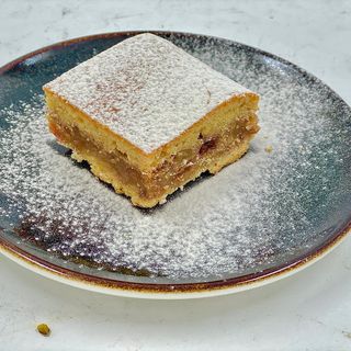 Placinta cu mere 90g