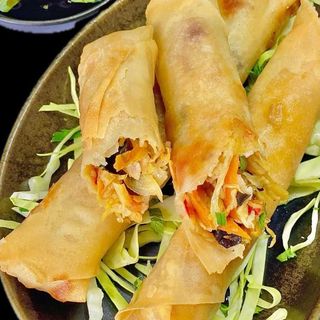 Pachetele cu legume 3 buc / 180g + Placinta cu mere 90g/ buc sau Apa plata / minerala 0,5L