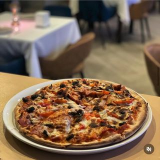 Pizza Quattro Stagioni