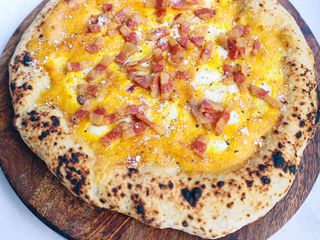 Pizza Carbonara (con gnocchi) (XXL)