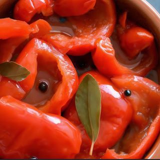 Salată de gogoșari acri