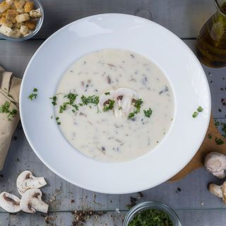Supa crema de ciuperci﻿