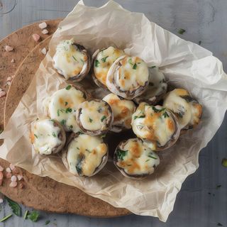 Ciuperci gratinate cu mozzarella