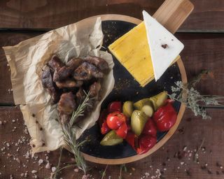 Pastrama de berbecut la ceaun