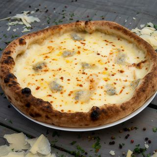 Pizza Affumicata by Antonio Passarelli