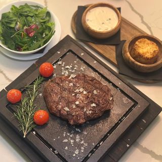 Antricot de vita maturat la gratar 