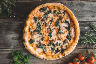 Pizza Salsiccia e spinacci Ø 32cm